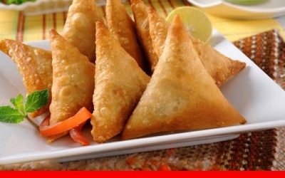 Samosa Pack of 4 or 6 – Bombay Grill Milton Samosa Pack of 4 or 6 - Bombay Grill Milton